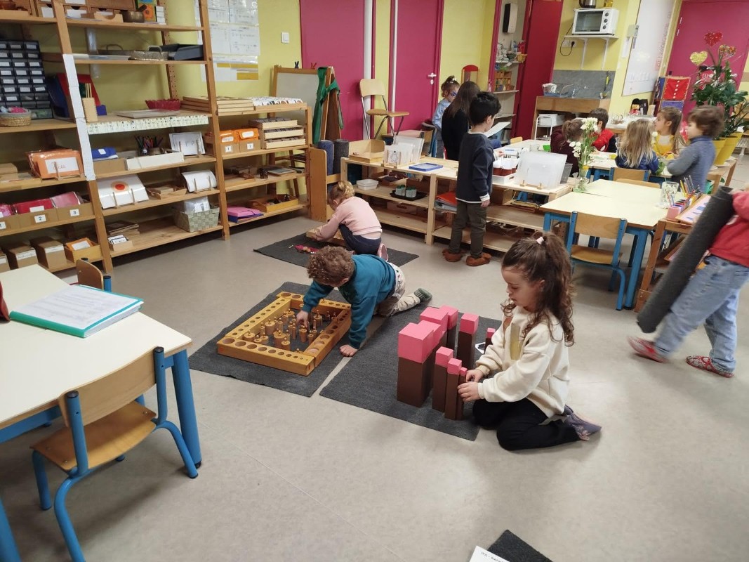 carrousel page Montessori 1  