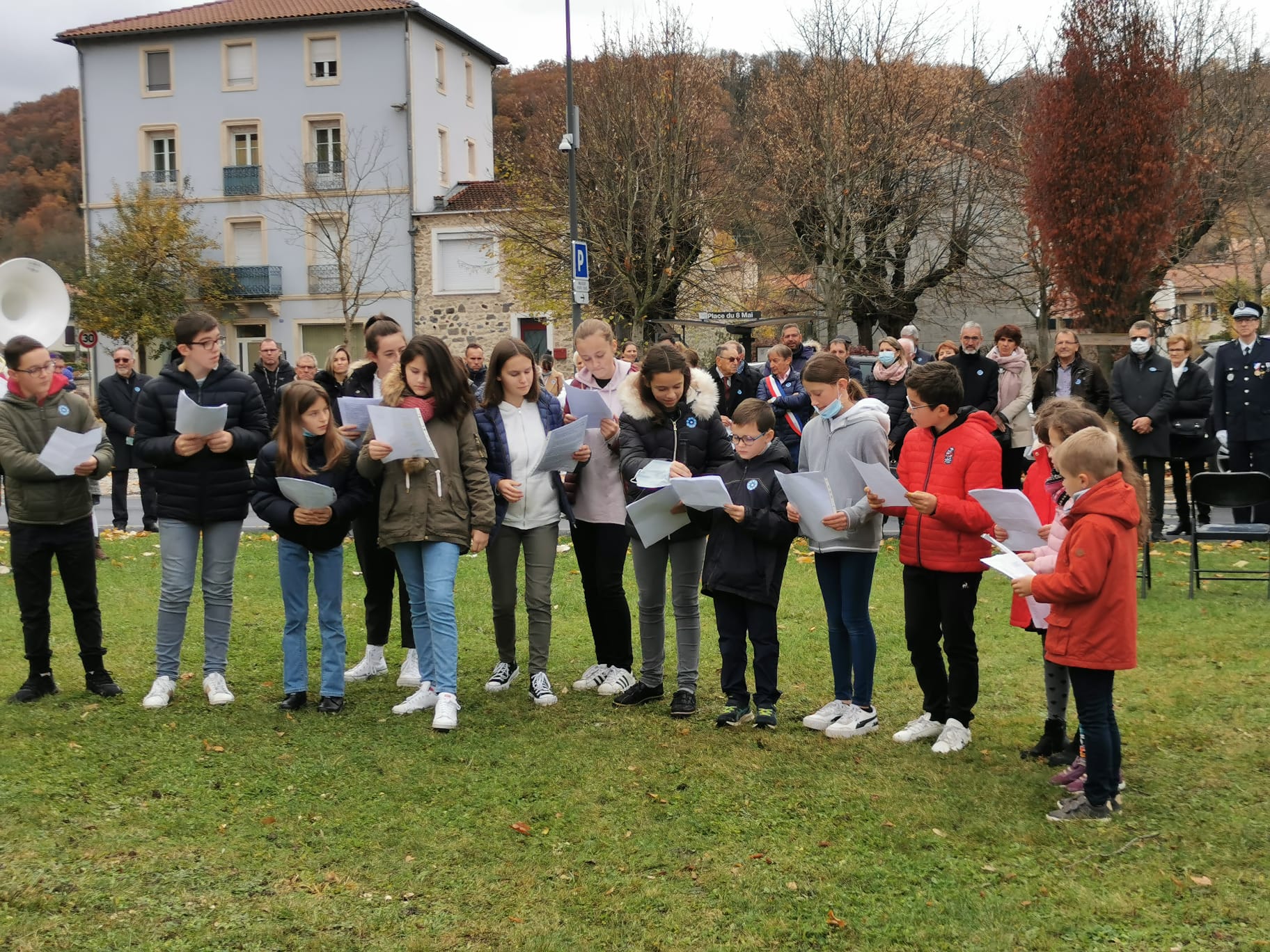 Commémoration à Brives avec les élèves de La Chartreuse