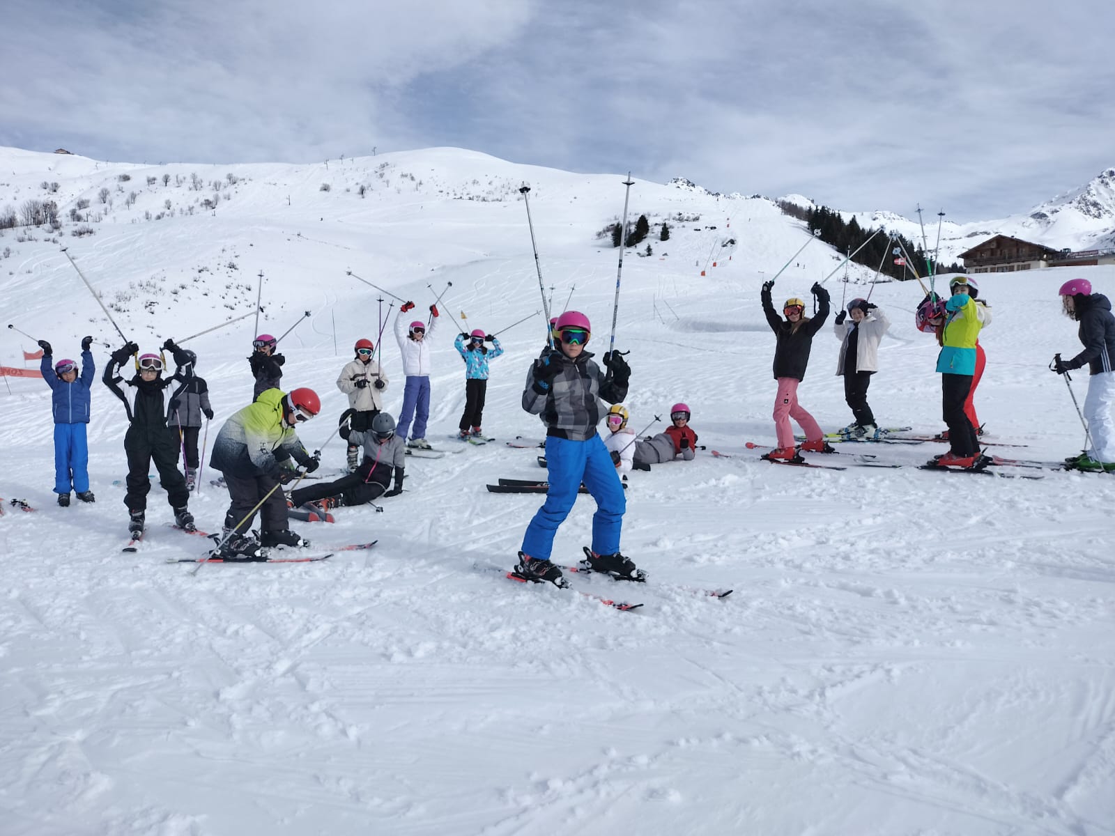 Les élèves de 5ème skient dans les Alpes