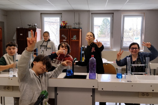 Fabrique de chocolat du Club Sciences