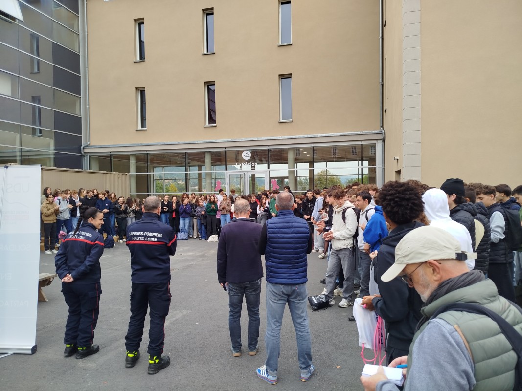 Remise des diplômes de PSC pour les secondes
